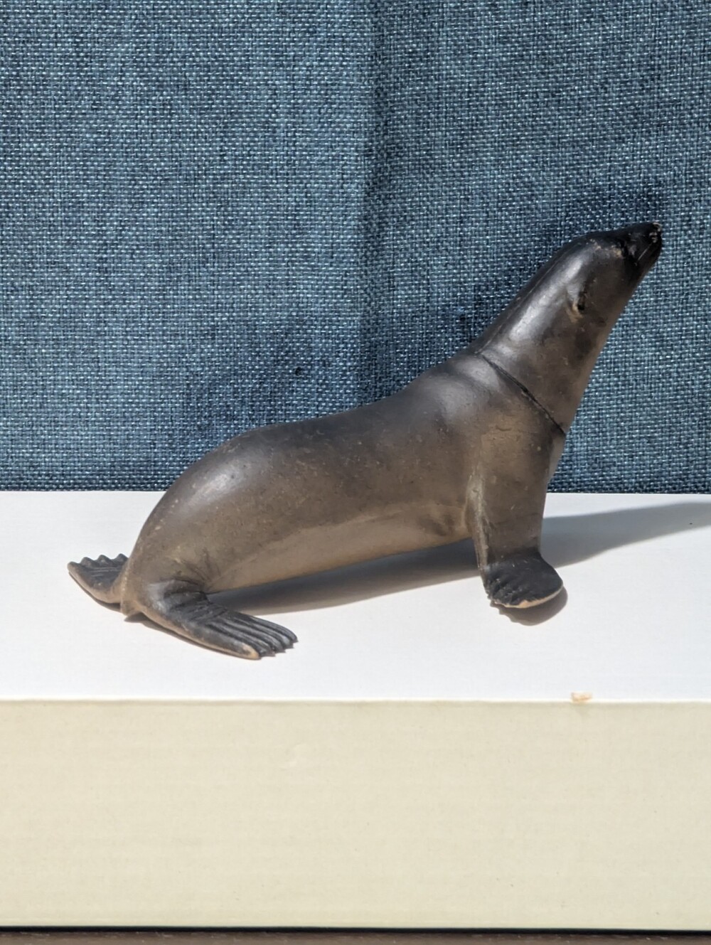 Vintage S.H. Sea Lion Figure | Realistic Ocean Animal Toy | Articulated Neck - Picture 13 of 16